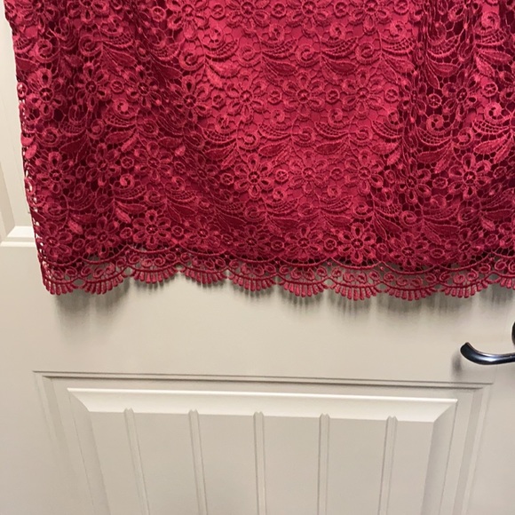 Uniqlo Lace Covered Shell Blouse - xl - Picture 3 of 3